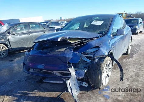 2021 Tesla Model Y Long Range Dual Motor All-Wheel Drive from USA, damaged, VIN 5YJYGDEE2MF063828